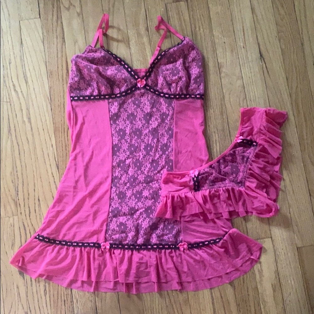 Cute pink negligee set
